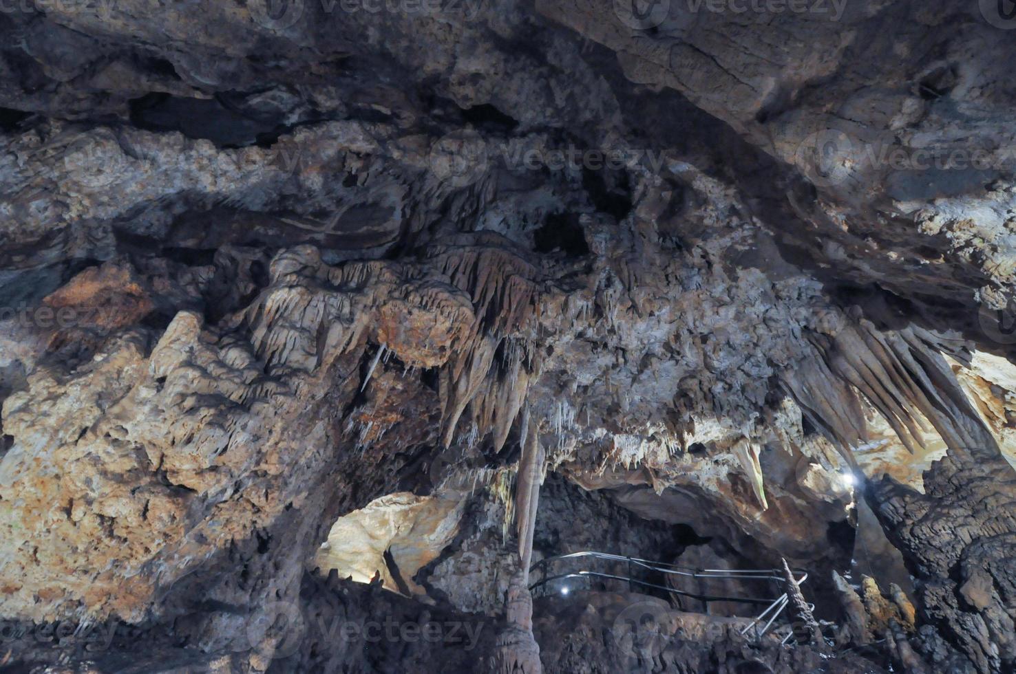 grotte di toirano che significa grotte di toirano sono un sistema di grotte carsiche foto