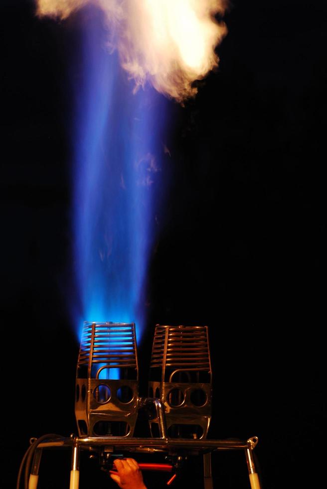 feuer blau weiss von ballon foto