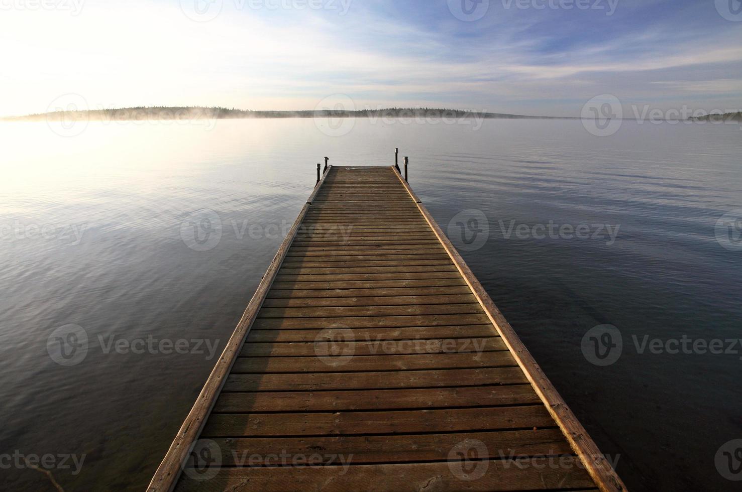 darsena su un lago saskatchewan foto