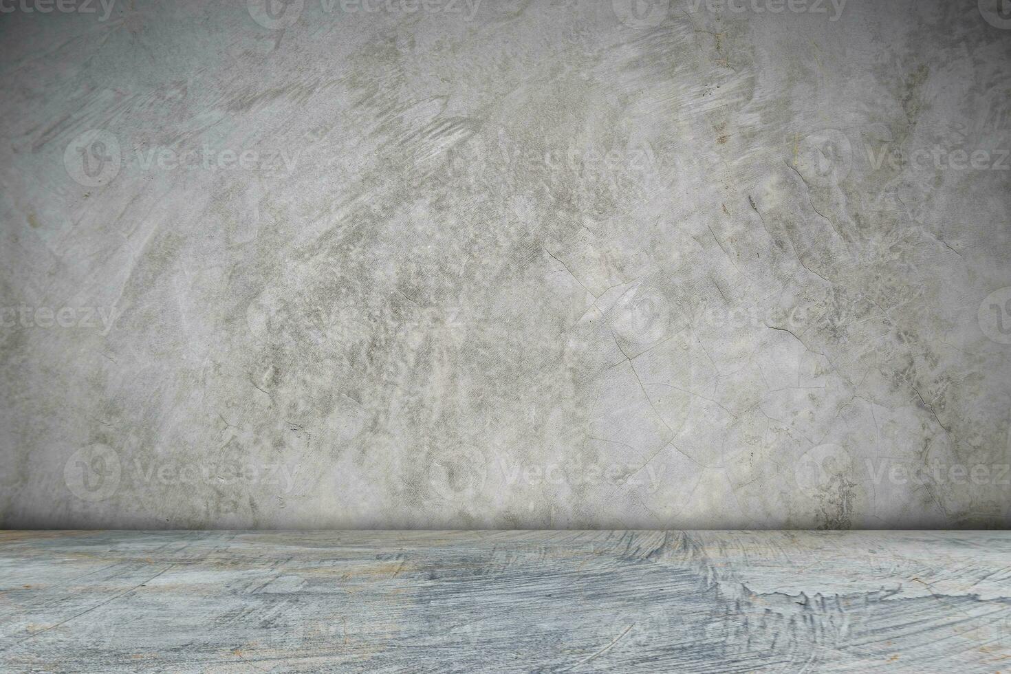 struttura astratta della parete di lerciume. muro di cemento grigio e pavimento in metallo sfondo interno per opere d'arte di design. stanza di cemento vuota in vista prospettica foto