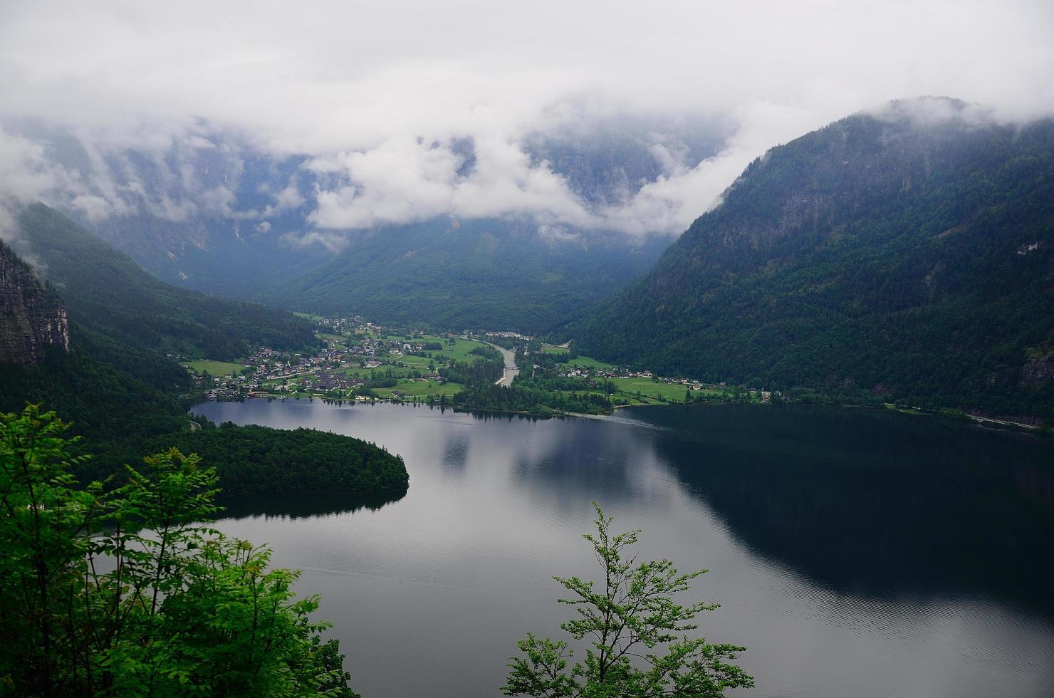 lago di Hallstatt dall'alto foto