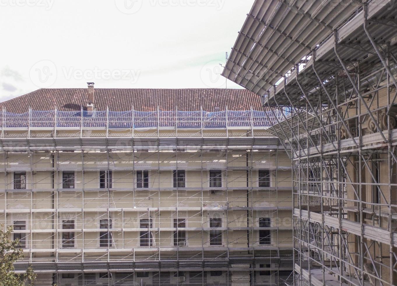 impalcatura temporanea per lavori di costruzione in cantiere foto