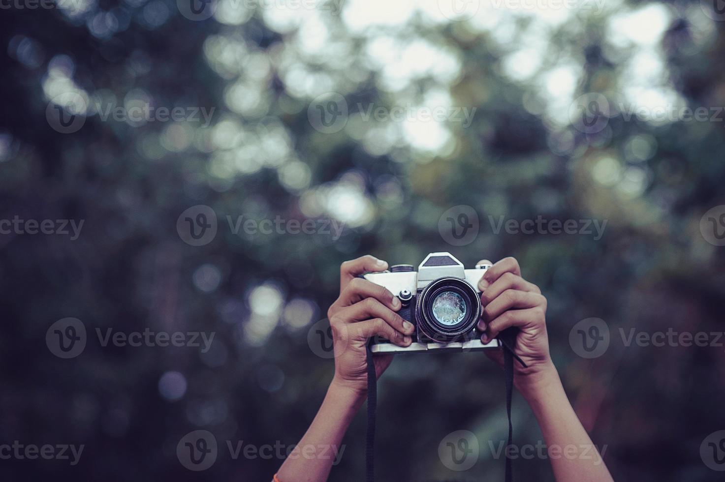 prendi una macchina fotografica di viaggio in tutte le nostre vacanze. foto