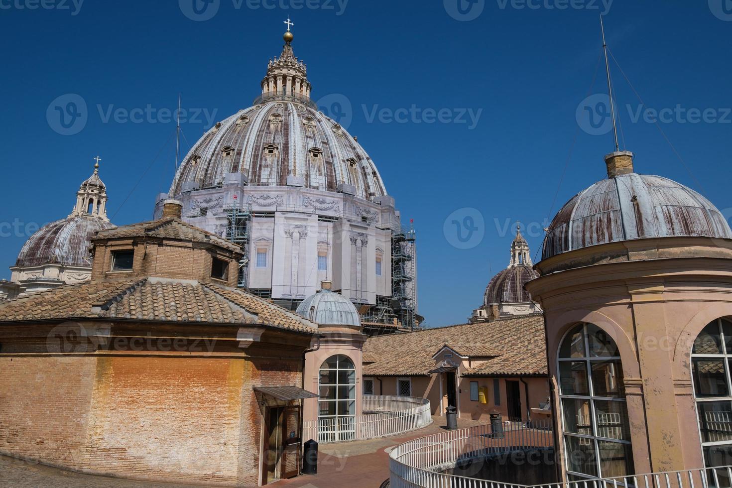 cupola della basilica di san pietro roma lazio italia foto