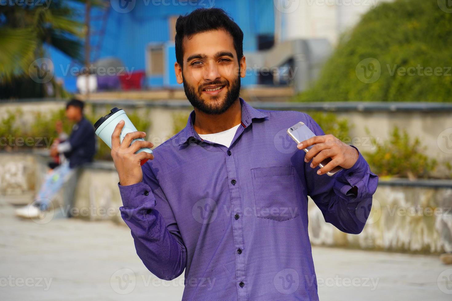 immagini di studenti indiani che studiano il concetto foto