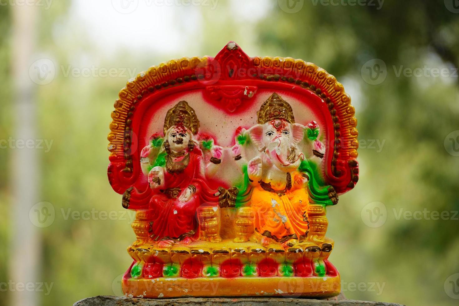 il signore ganesha e la dea laxmi - religione indù e celebrazione indiana del festival foto