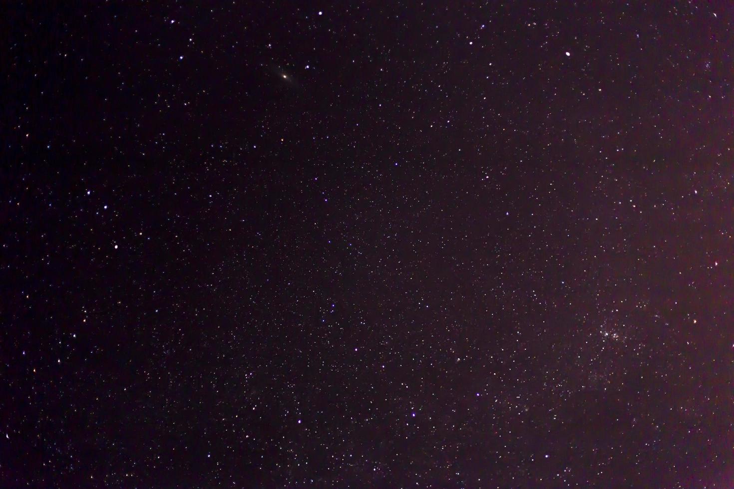 bellissimo cielo notturno, sfondo cosmico, universo astratto foto