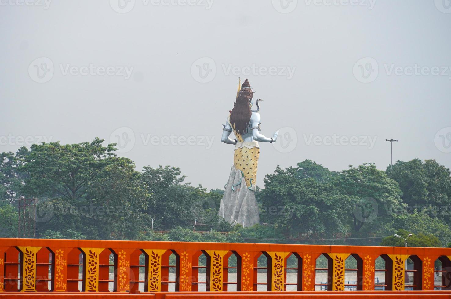 statua di dio shiva rishikesh haridwar, har ki pairi ghat foto