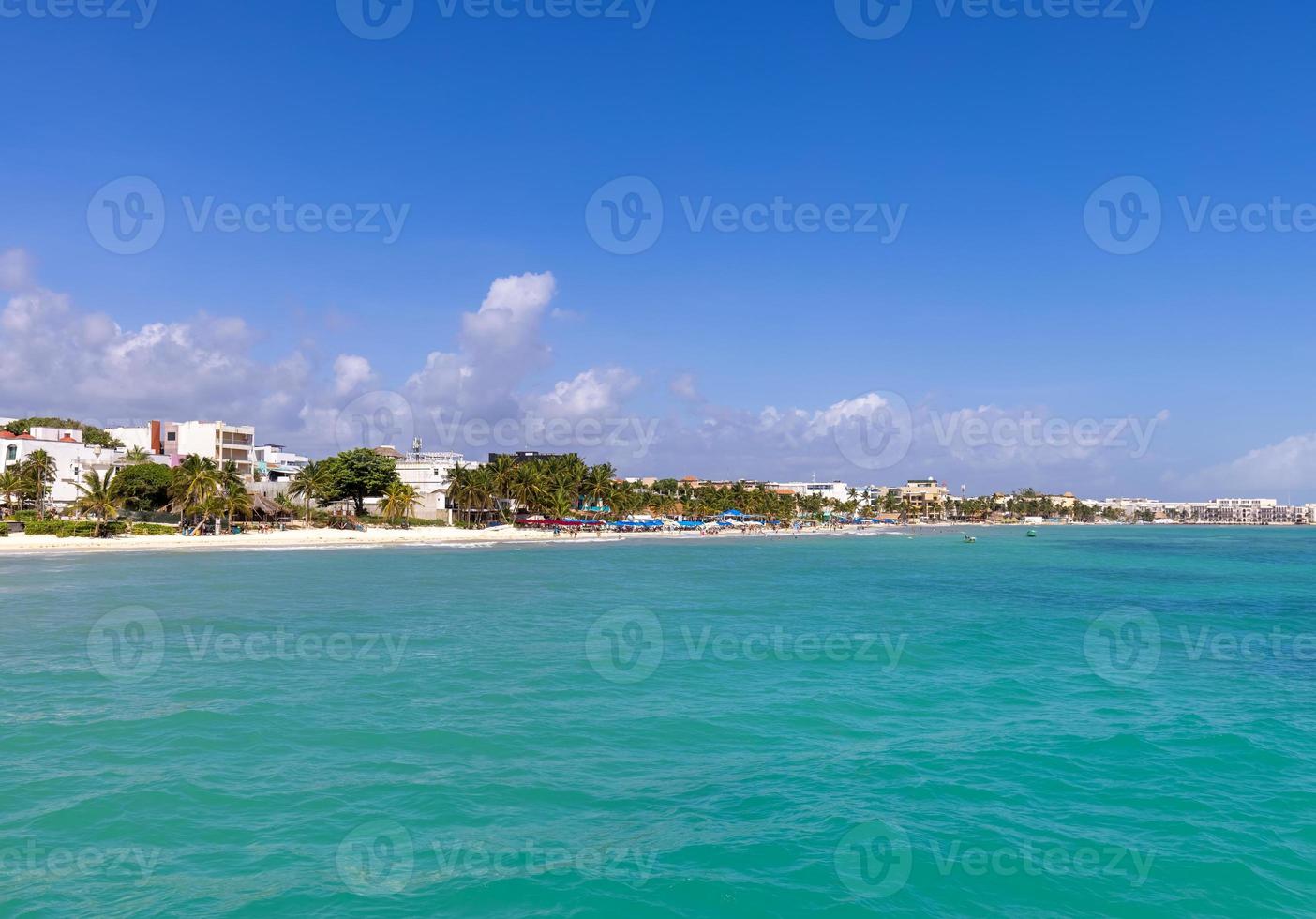 spiagge panoramiche, spiagge e hotel di playa del carmen, una popolare destinazione turistica per vacanze e vacanze sulla riviera maya foto