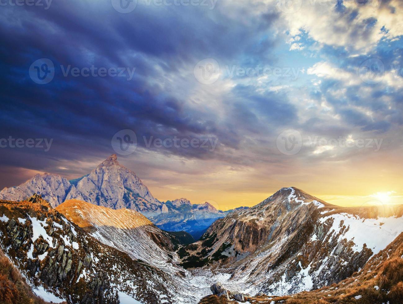 vette coperte di neve foto