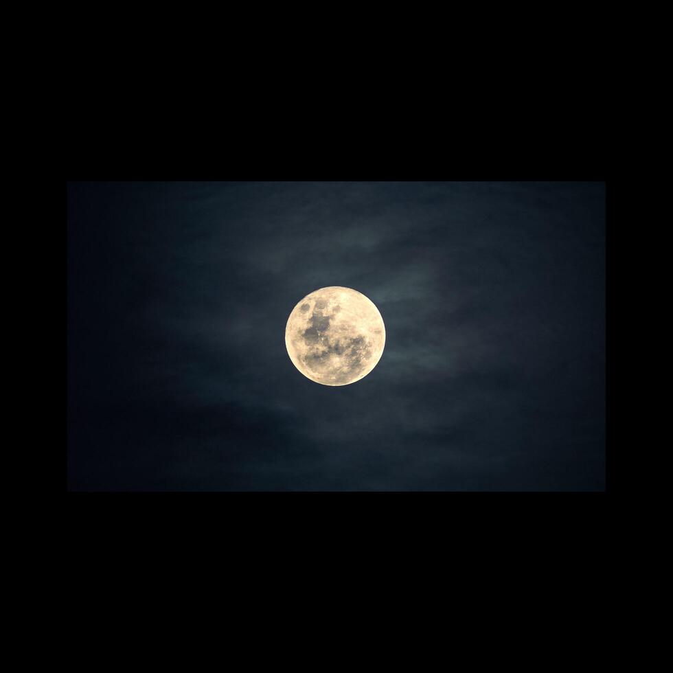 luna piena, bella luna, luna sorridente, di notte, foto