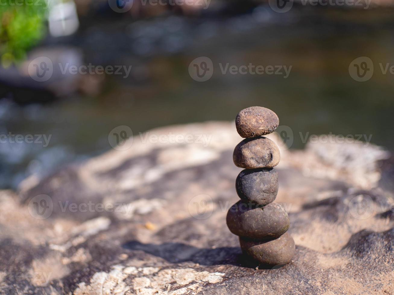 pietra e fiume foto