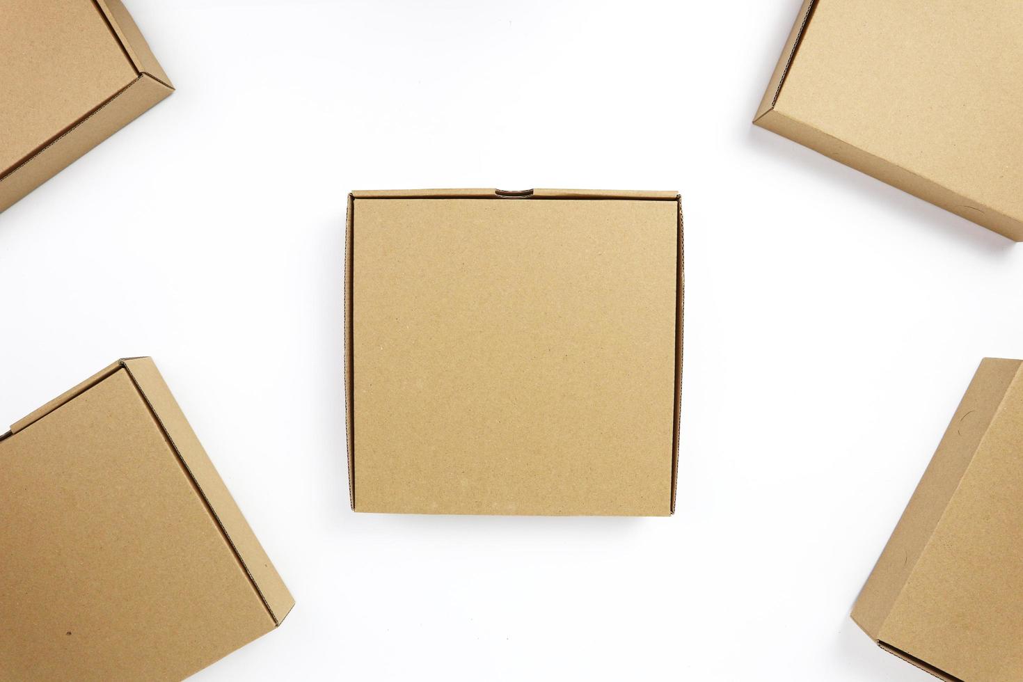 confezione di scatole per la tua attività di prodotti foto