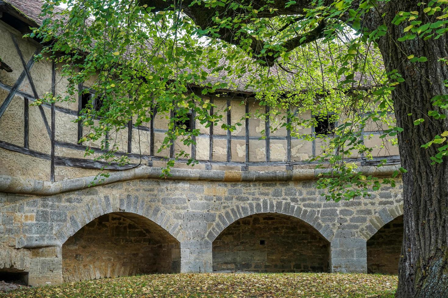 rothenburg ob der tauber, Baviera settentrionale, Germania, 2014. vecchio cortile foto