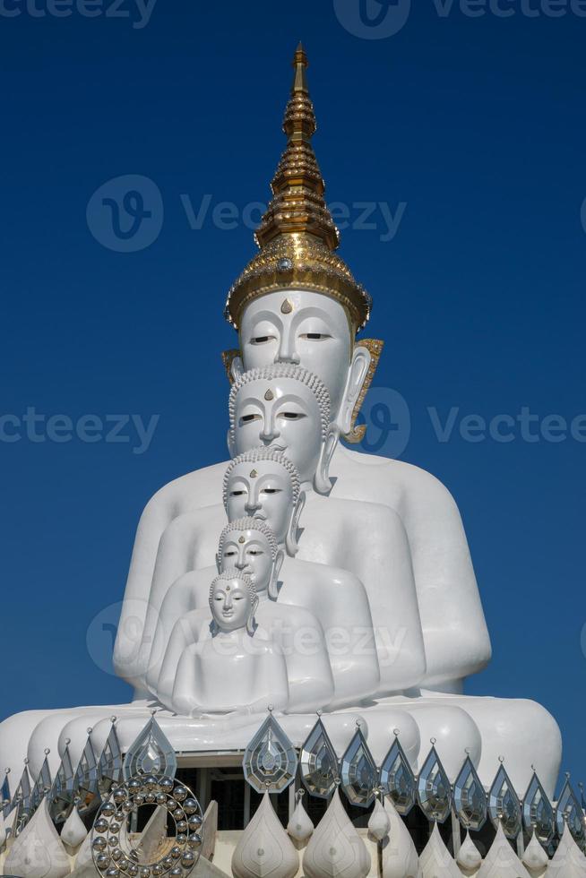 grande statua del buddha in thailandia foto