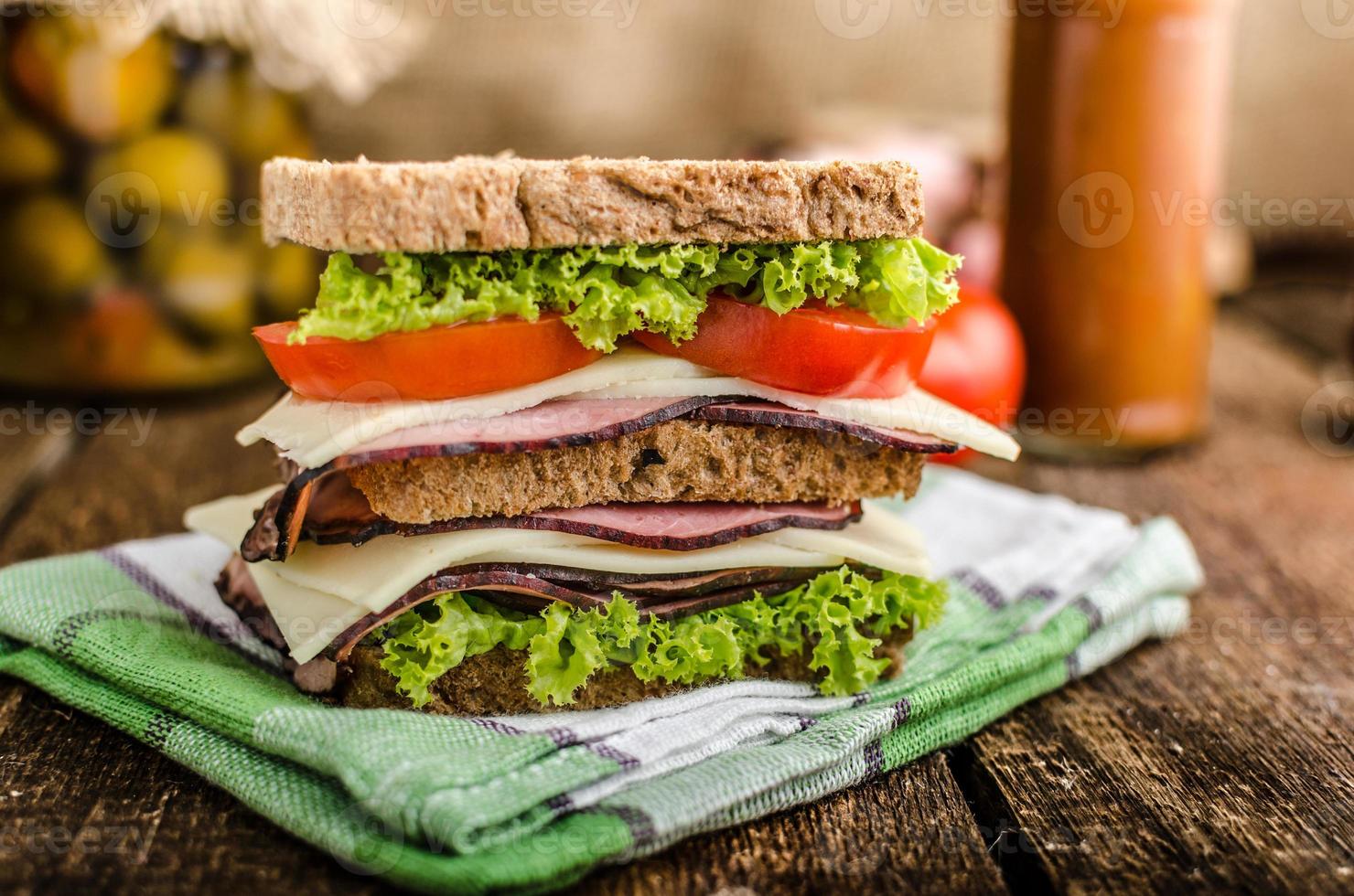 sandwich di carne affumicata foto