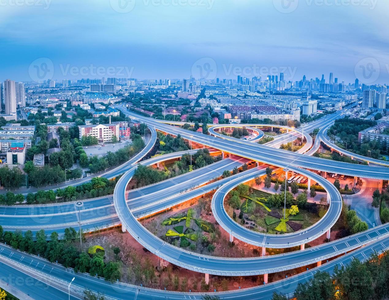 veduta aerea di interscambio di città a tianjin foto