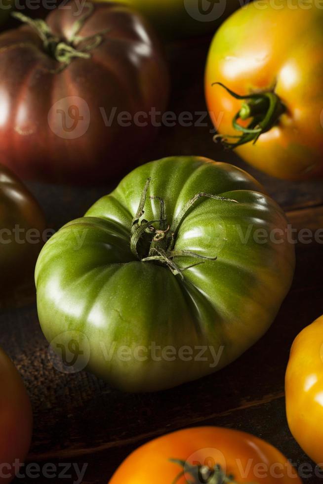 pomodori cimelio organico colorato foto