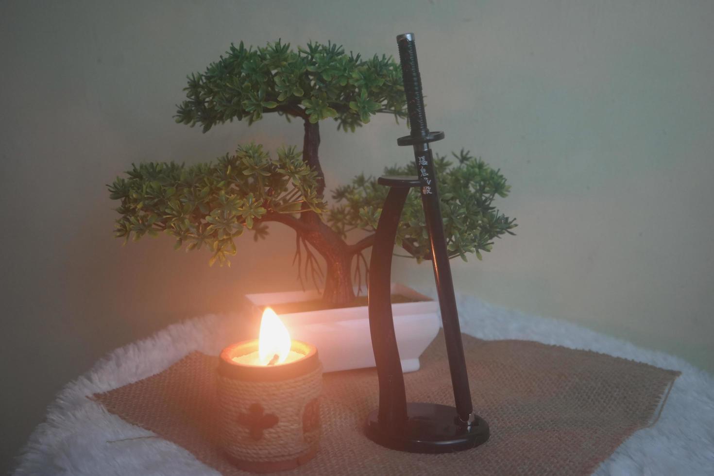 spada miniatur, candela, albero, spada foto