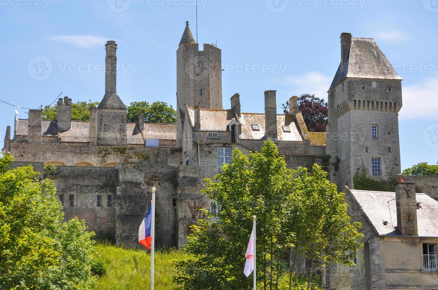 castello di chateau de creully in francia foto