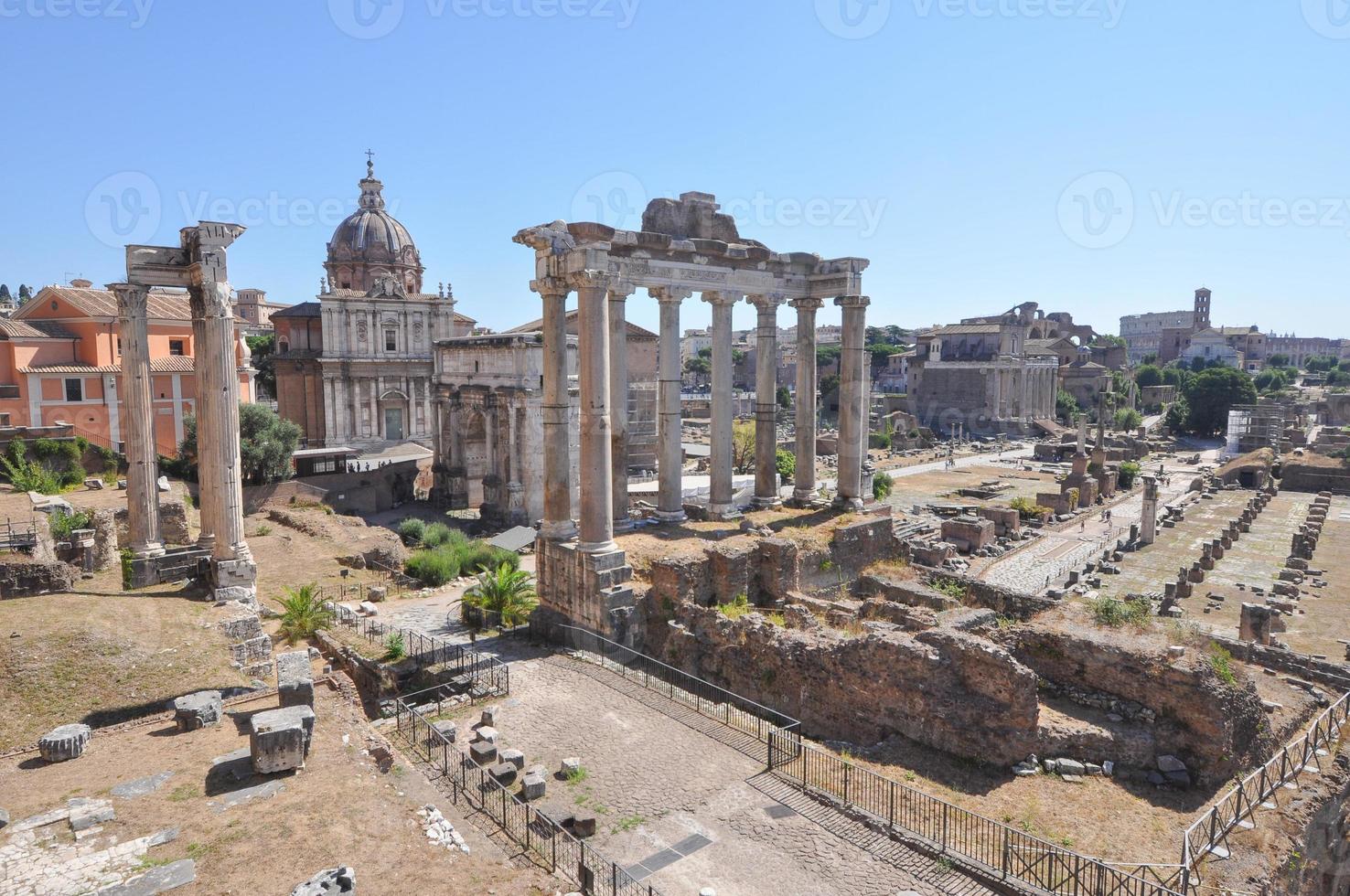 foro romano a roma foto