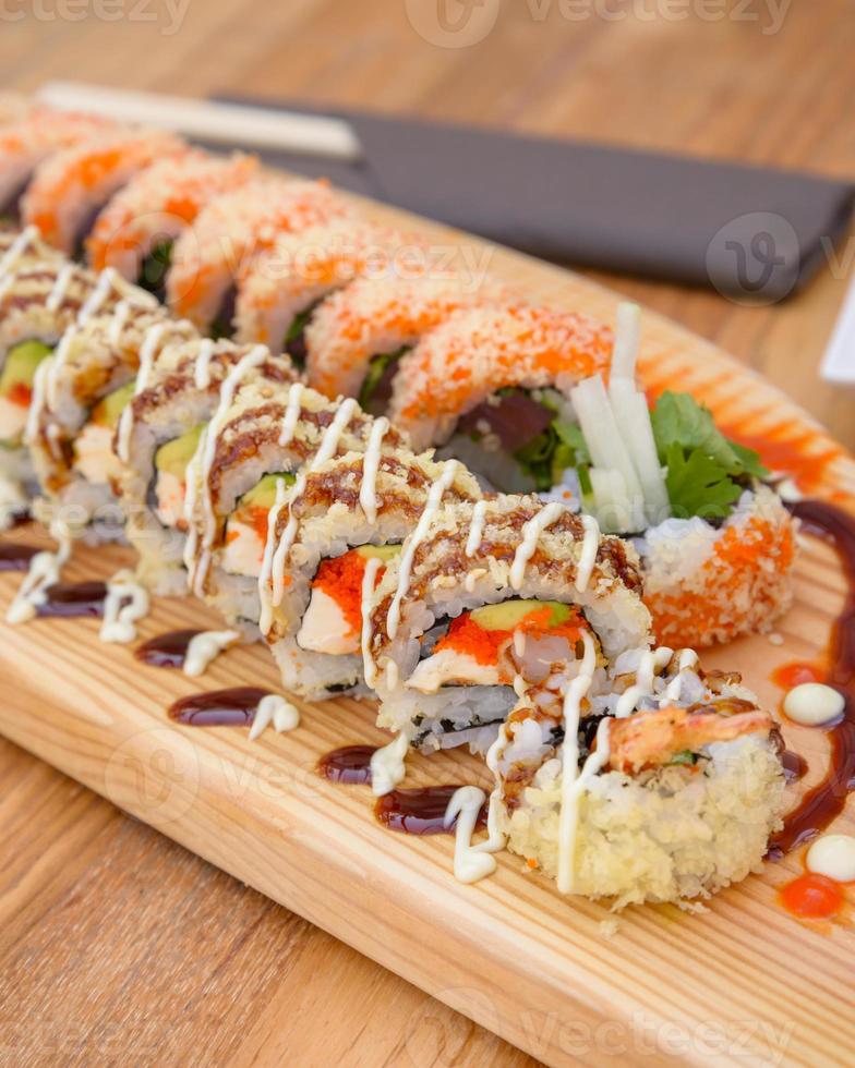 involtini di sushi maki foto