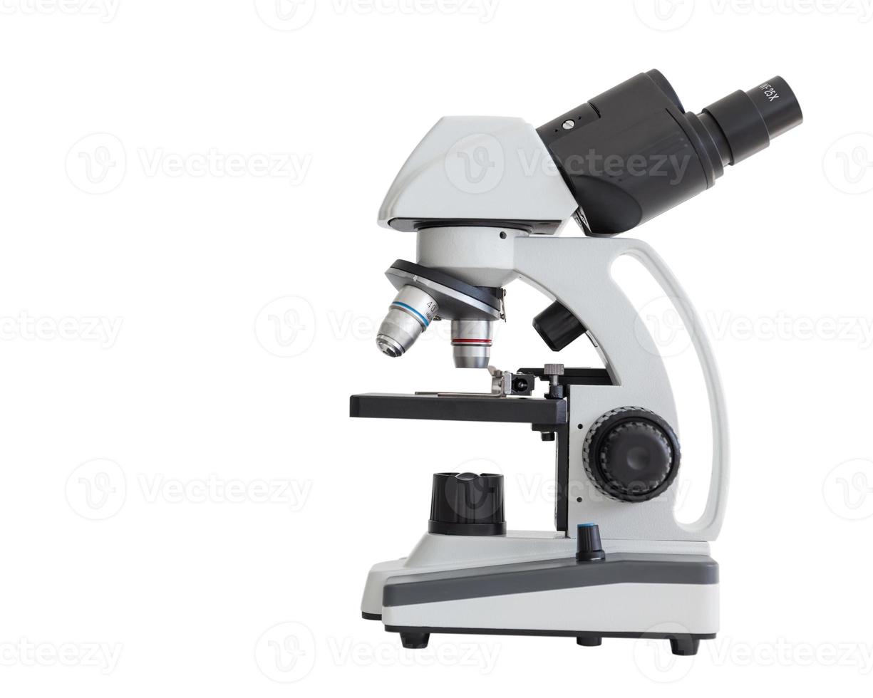 microscopio isolato su sfondo bianco. foto
