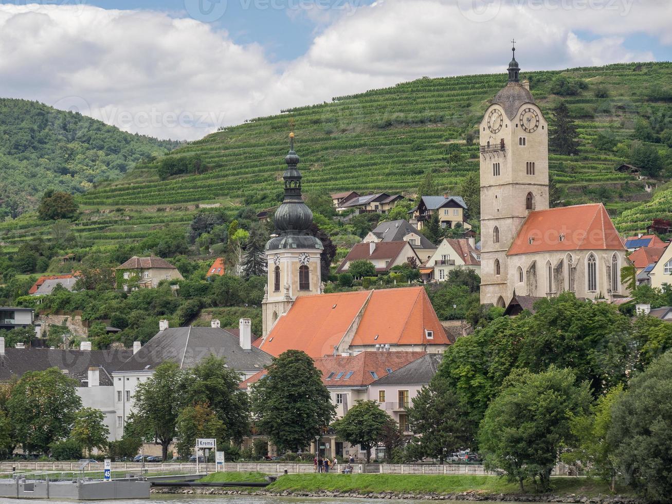 il fiume Danubio in Austria foto