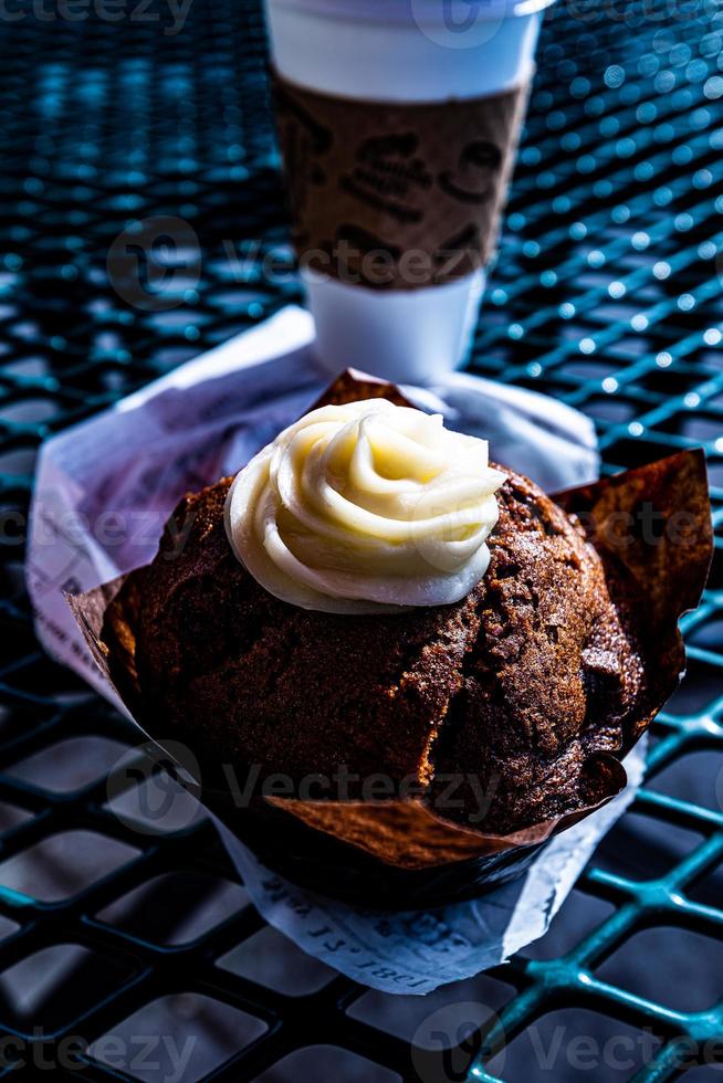 caffè muffin all'aperto colazione da asporto foto