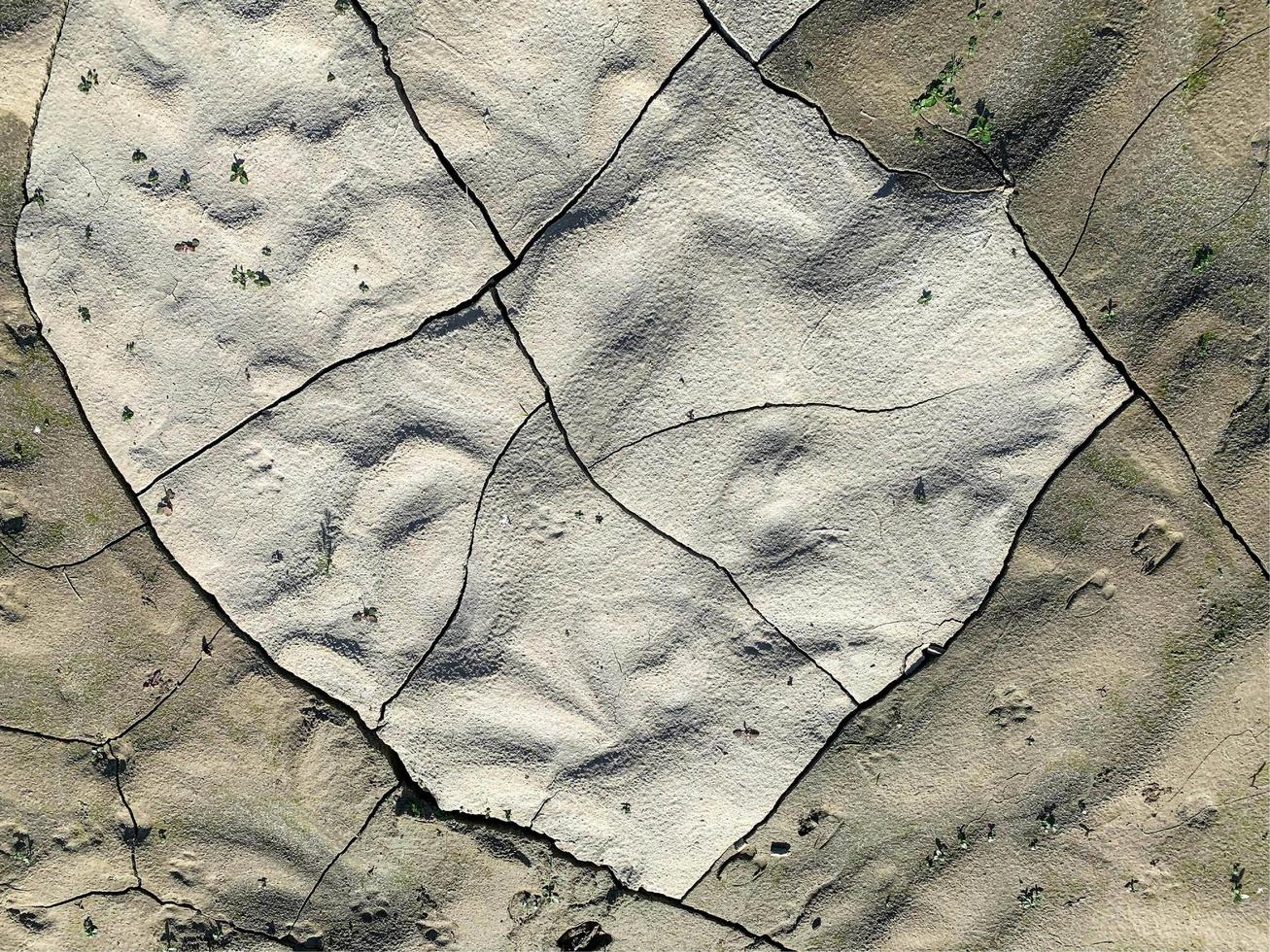 sfondo di roccia di montagna. struttura rocciosa. fondale in pietra foto