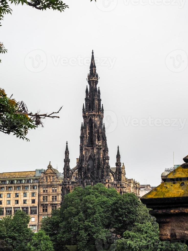 hdr walter scott monumento a edimburgo foto