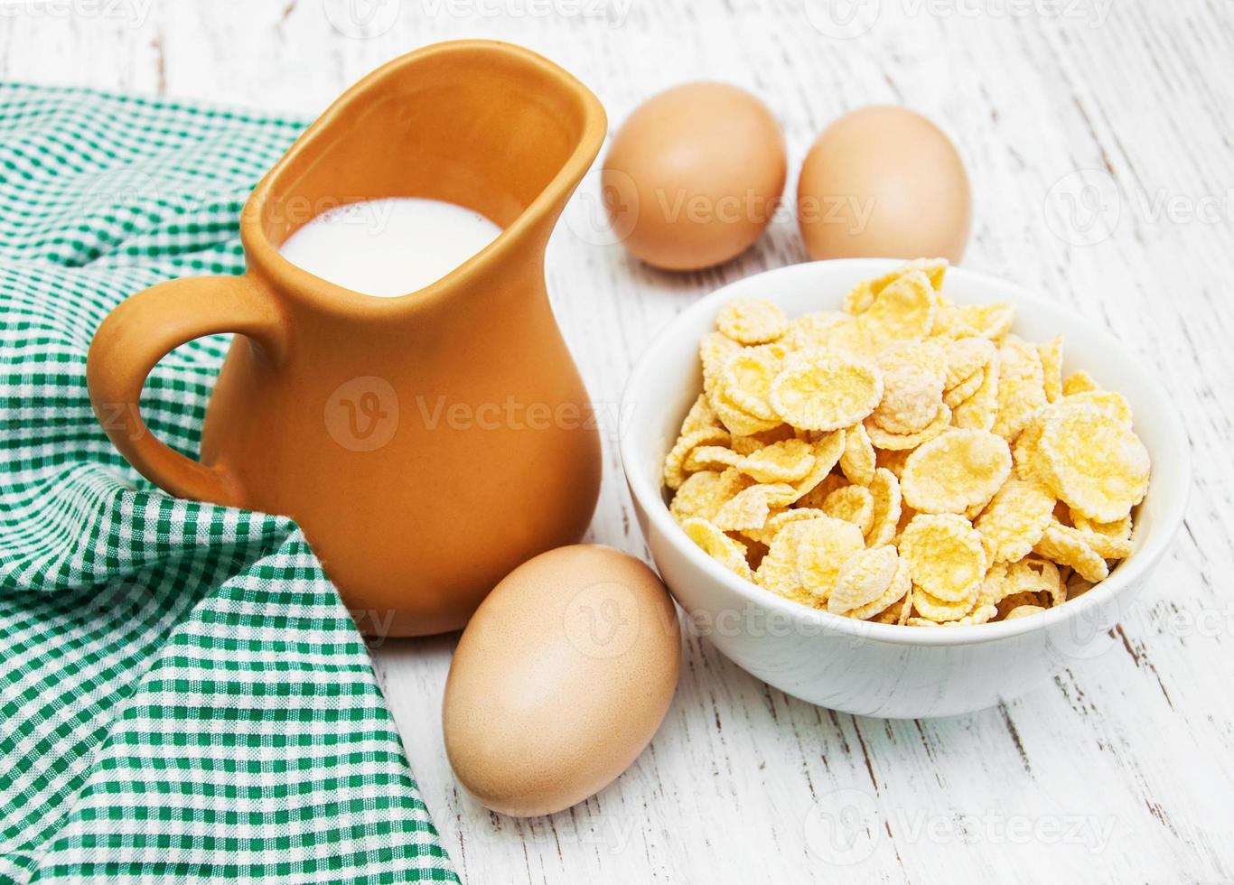 cornflakes con latte foto