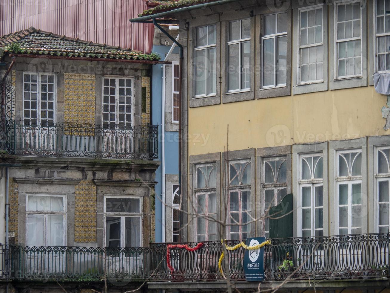 il fiume Douro e la città di porto foto