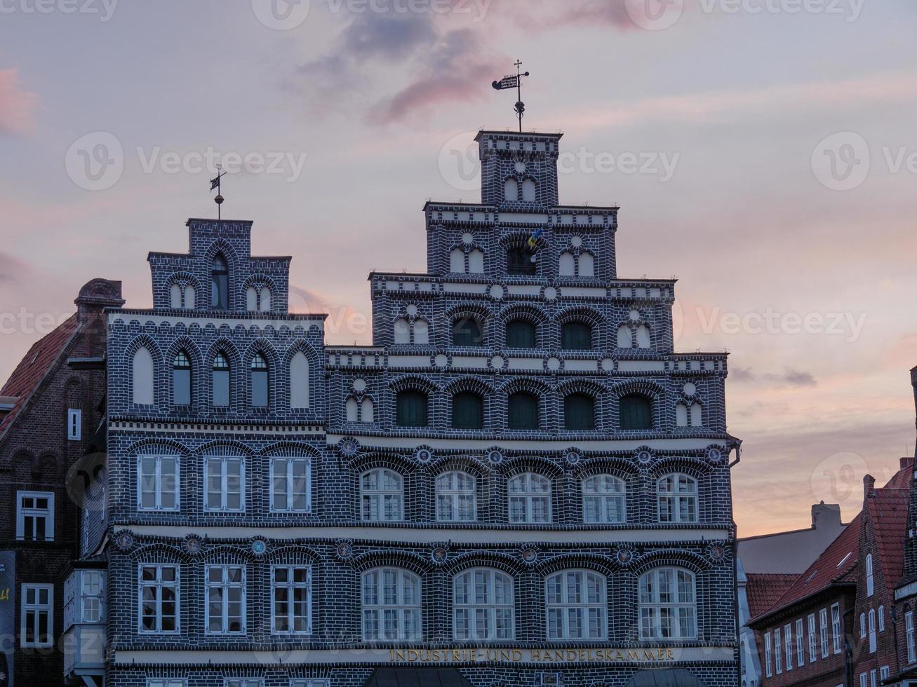 la città di Lueneburg nel nord della Germania foto