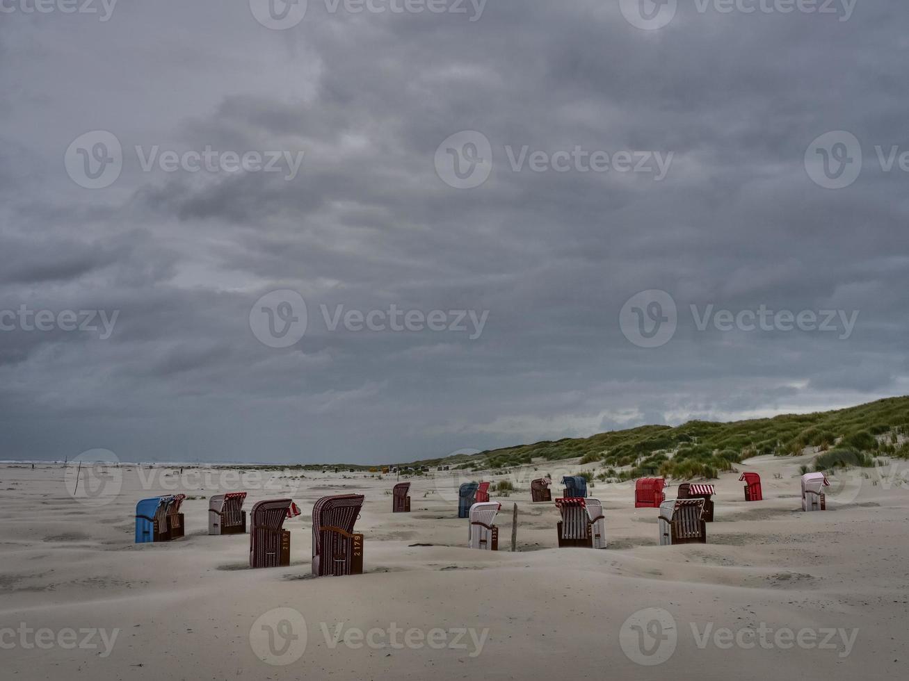 cravatta estiva presso la spiaggia di juist foto