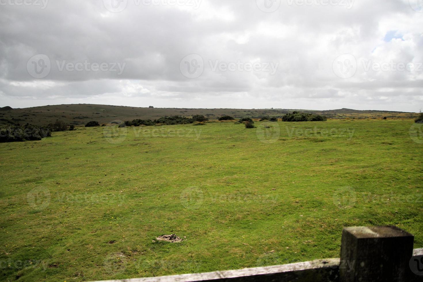 una vista della campagna della Cornovaglia vicino a dartmoor foto