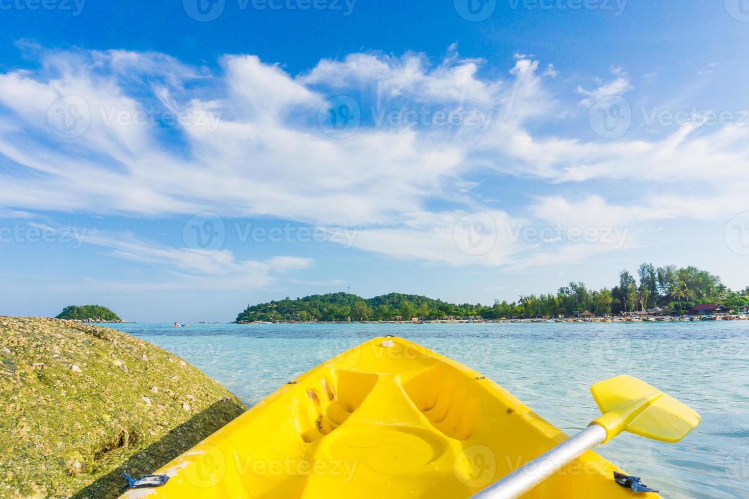 di fronte al kayak, mare all'isola di Lipe foto