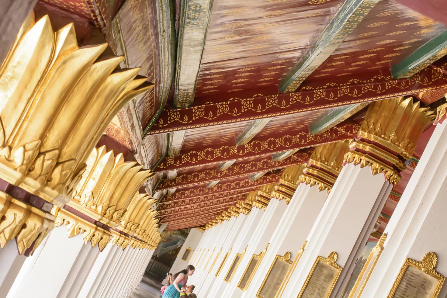 Wat Phra Kaew è un punto di riferimento della Tailandia. foto