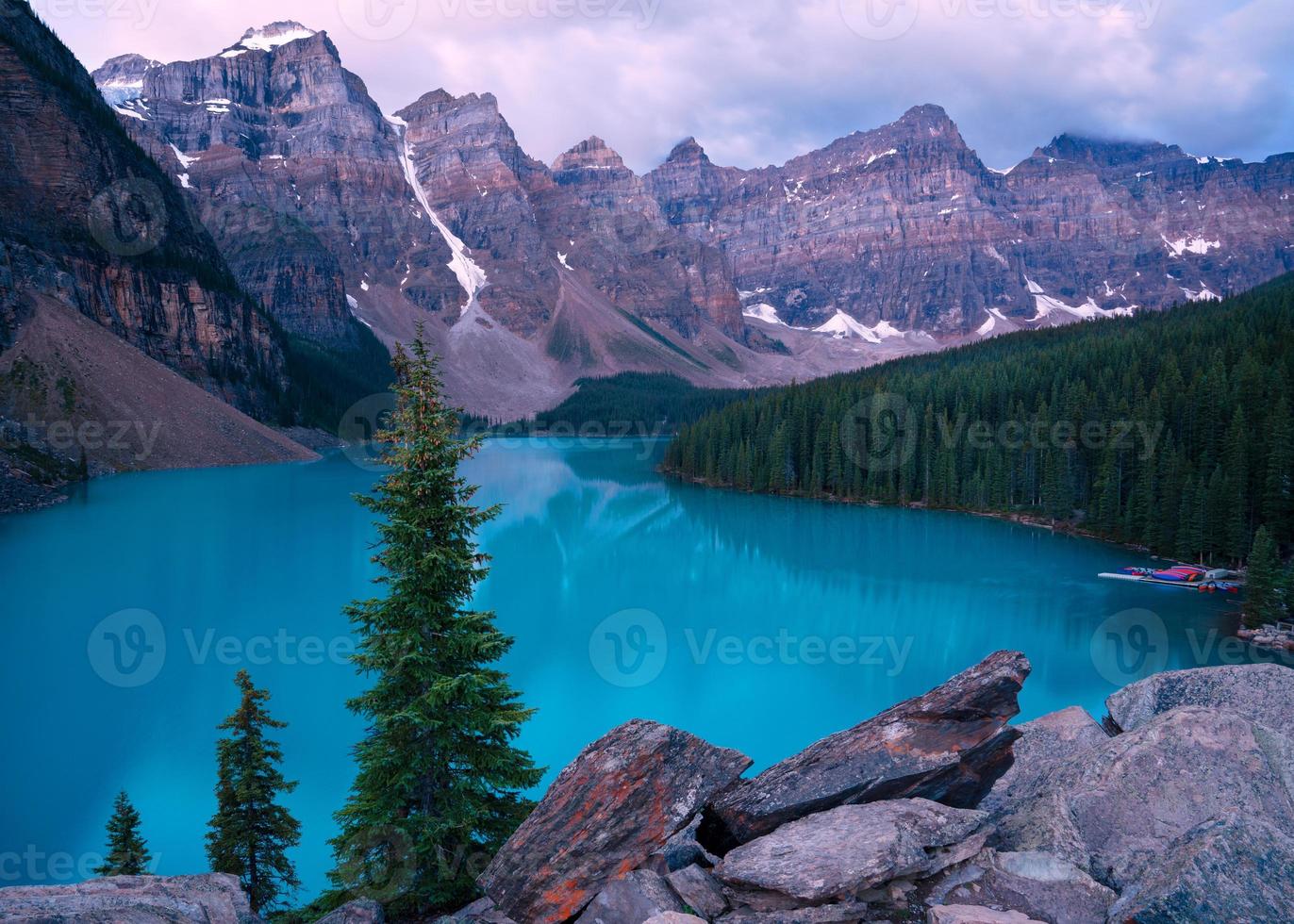 Moraine Lake, Parco Nazionale di Banff, Alberta, Canada foto