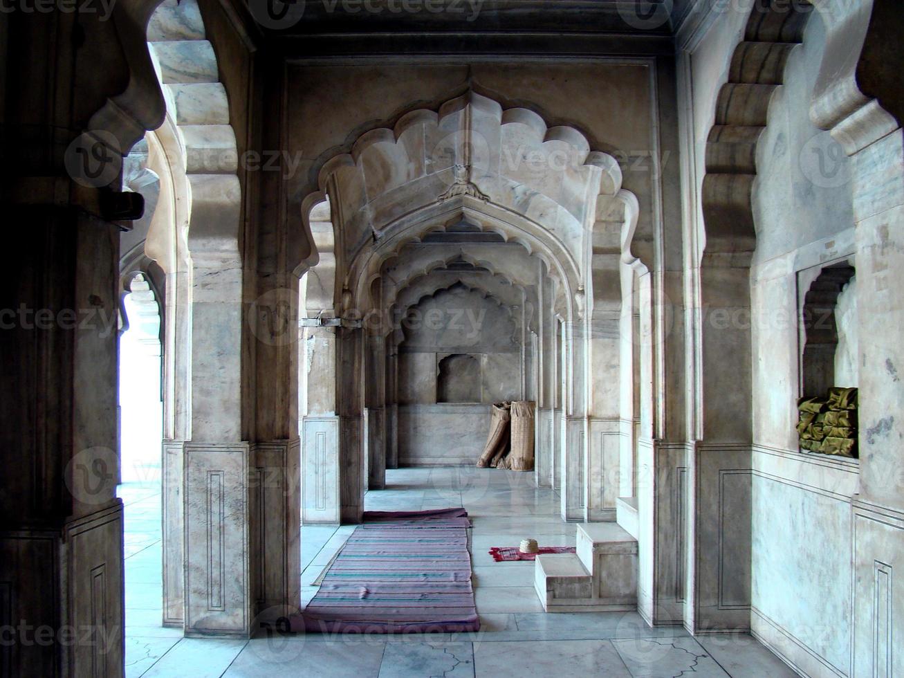 moschea di perle all'interno del forte di Lahore, in Pakistan foto