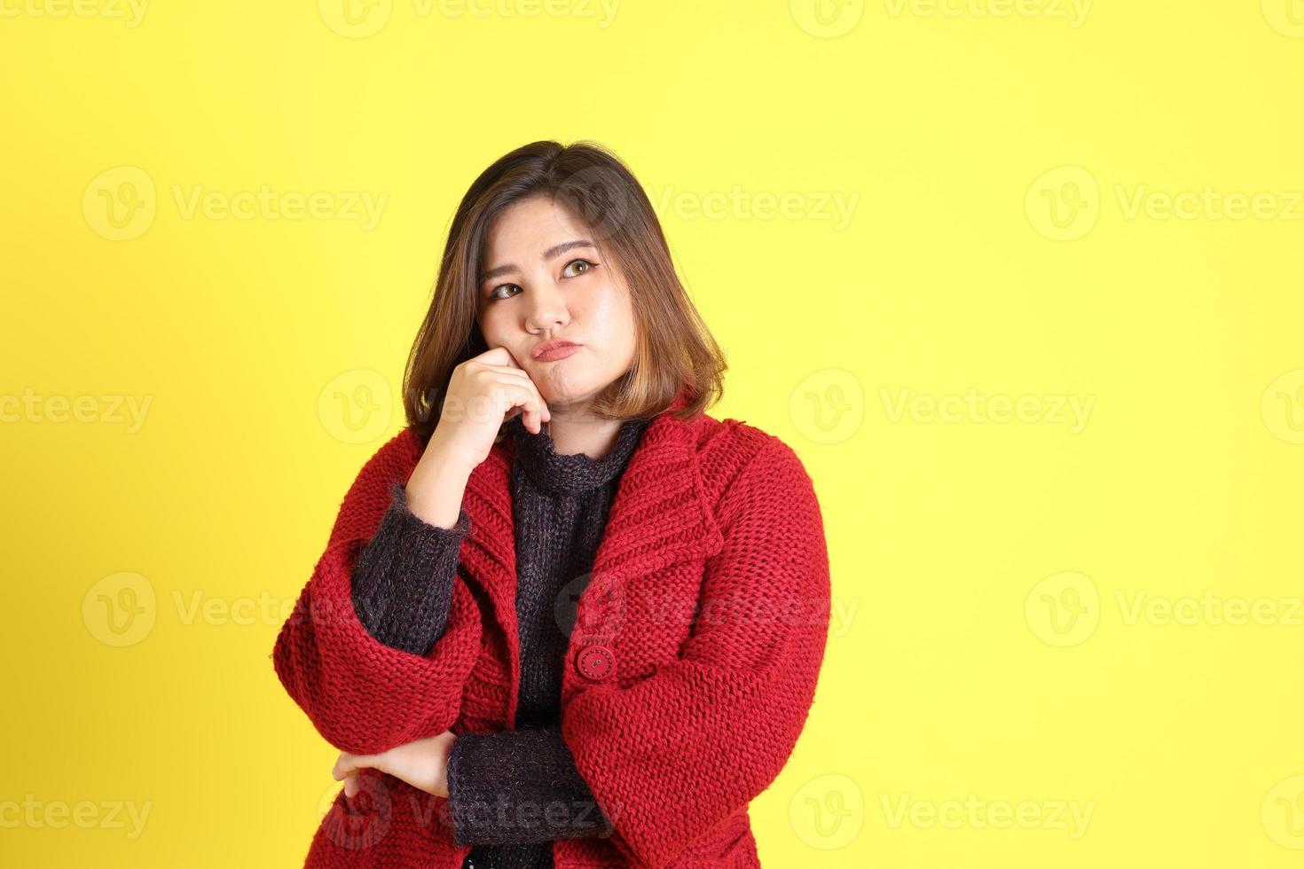 donna asiatica paffuta foto