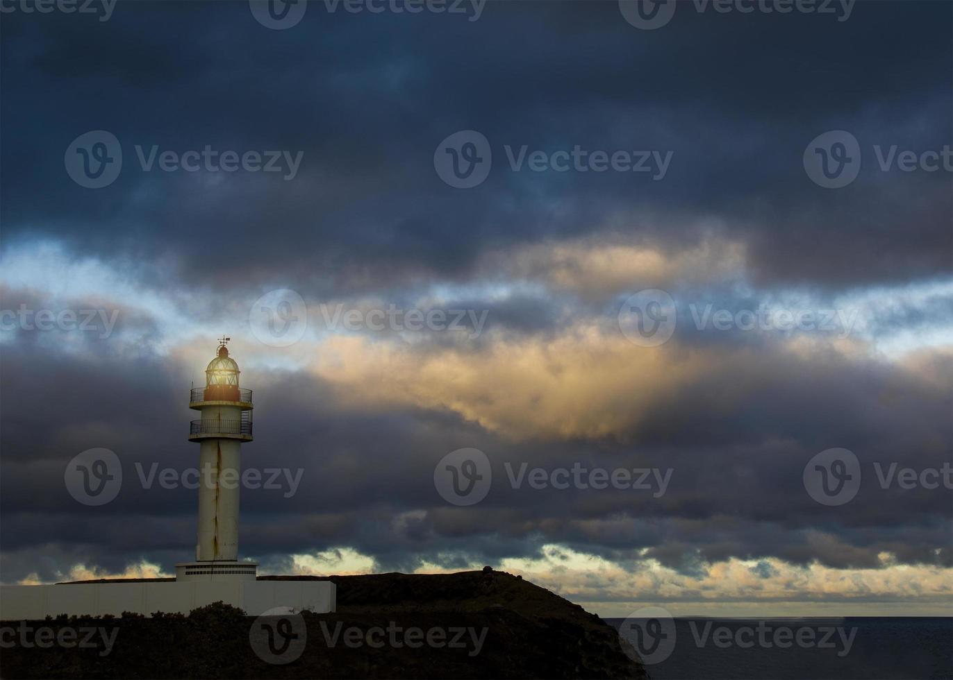 faro di arinaga al tramonto a gran canaria foto