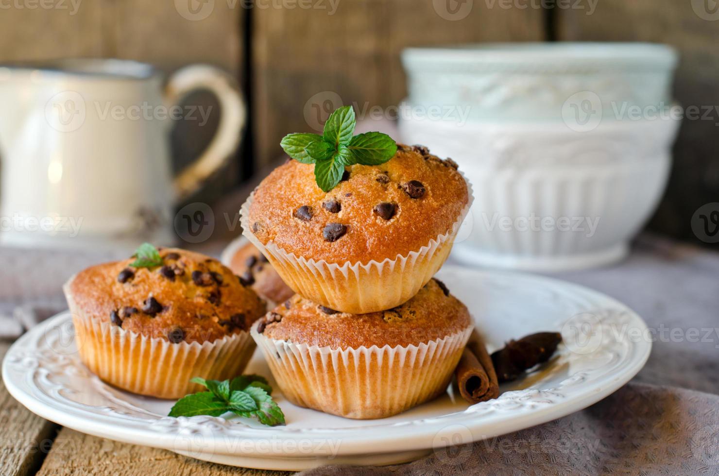 muffin con gocce di cioccolato foto