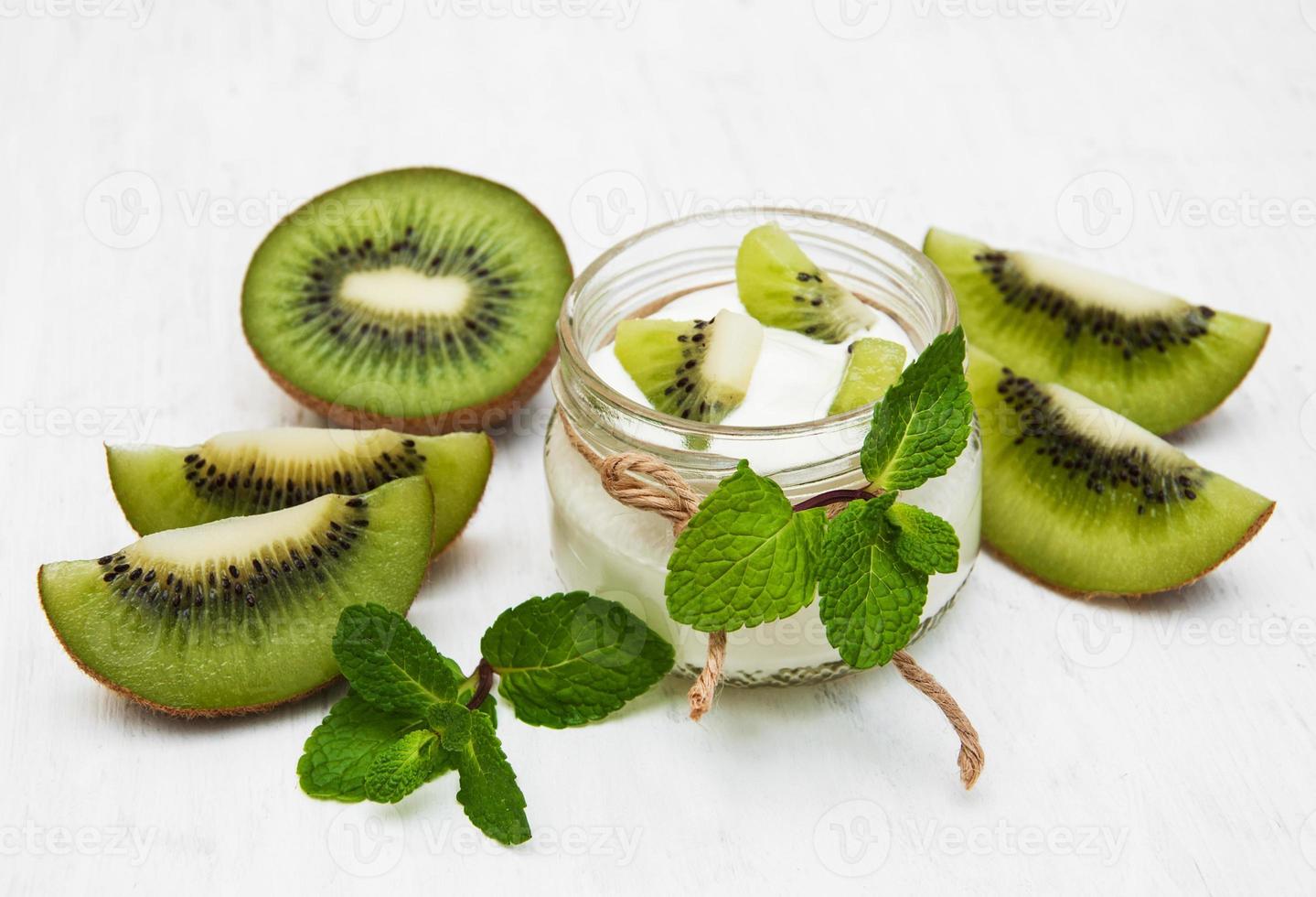 yogurt al kiwi foto