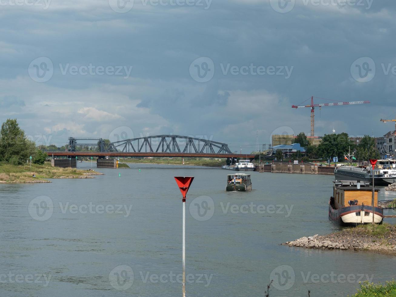 zutphen presso il fiume ijssel nei Paesi Bassi foto