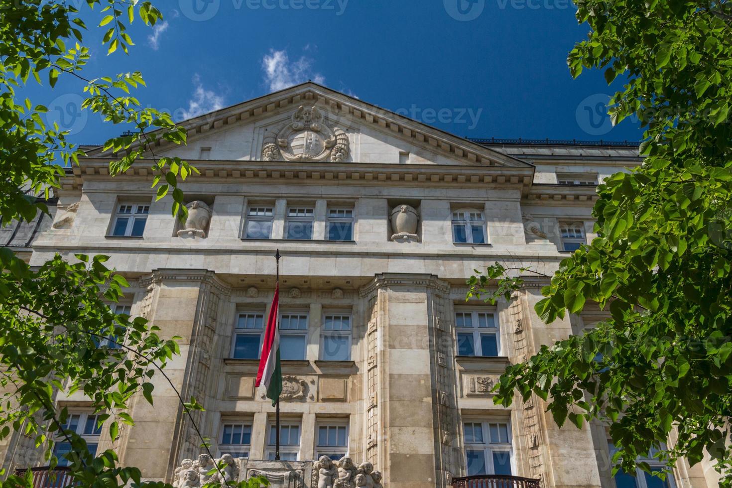 edifici tipici del XIX secolo nel quartiere del castello di budapest di budapest foto