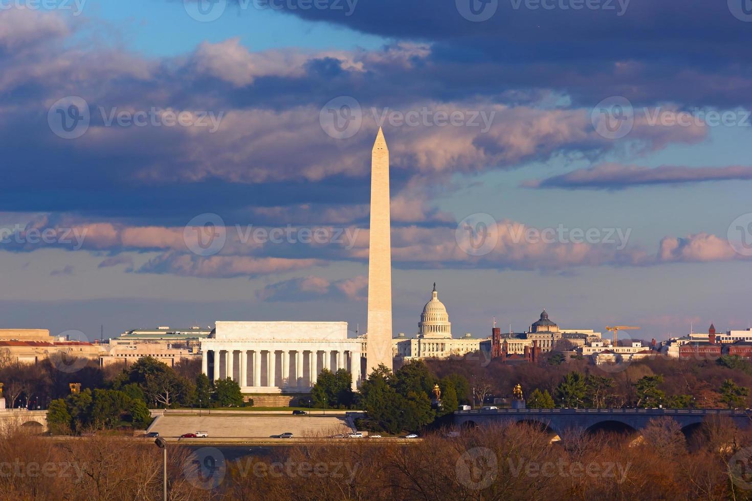 Lincoln Memorial, Washington Monument e noi Capitol foto