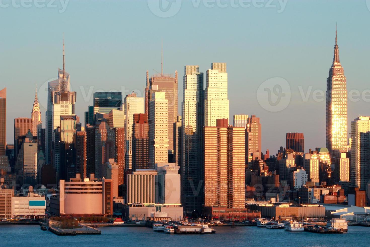 skyline di new york al tramonto foto