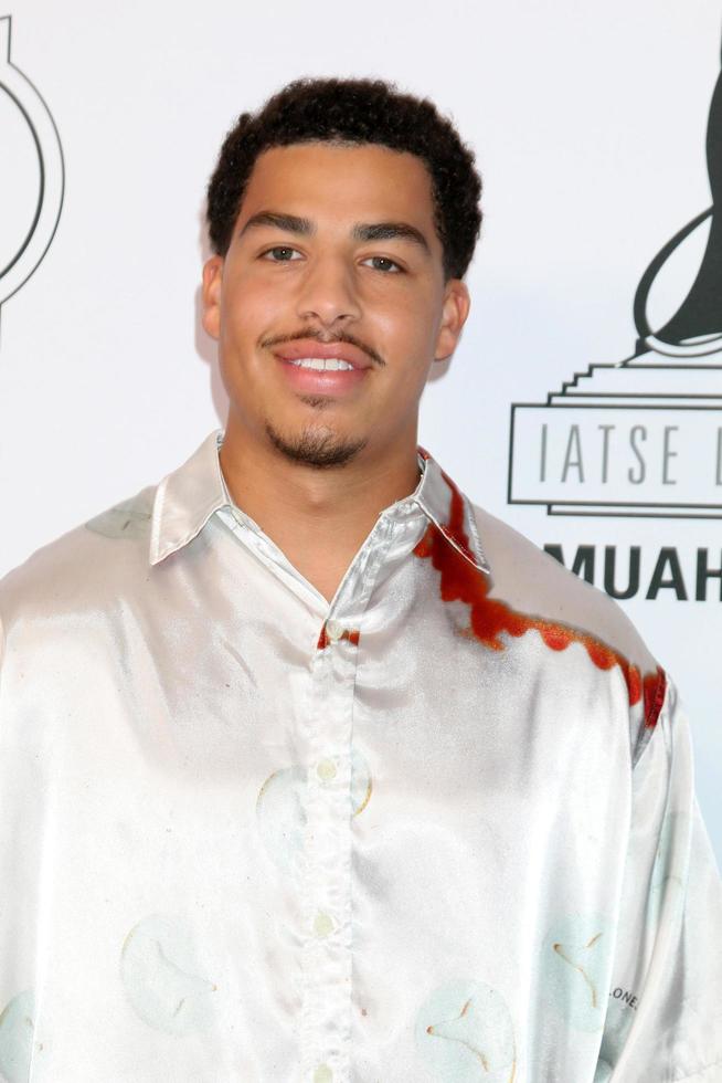 los angeles 19 febbraio - marcus scribner al 9° premio annuale della gilda di truccatori e parrucchieri arrivi al beverly hilton hotel il 19 febbraio 2022 a beverly hills, ca foto