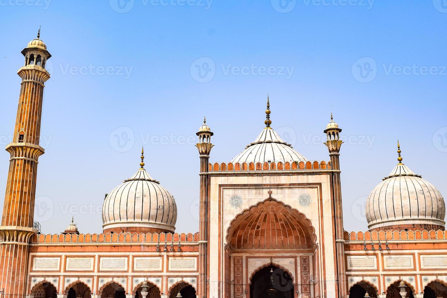 dettaglio architettonico della moschea jama masjid, india, la spettacolare architettura della grande moschea del venerdì jama masjid a delhi 6 durante la stagione ramzan, la moschea più importante dell'india foto